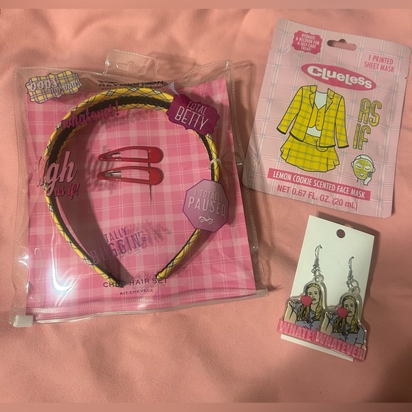 Accessories - Cher Clueless Bundle